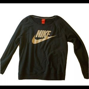 Vintage Women’s Nike Crewneck Sweatshirt